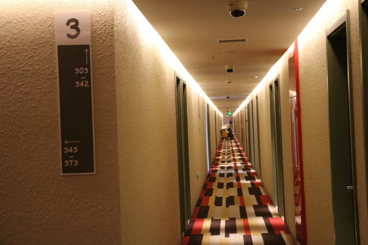 Ibis Shanghai North The Bund Zhoujiazui Road Exterior photo